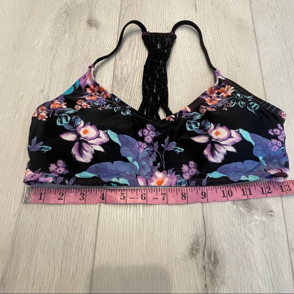 Seeded & Sewn Black Floral T-Back Bikini Swim Top Size Large - Picture 2 of 7